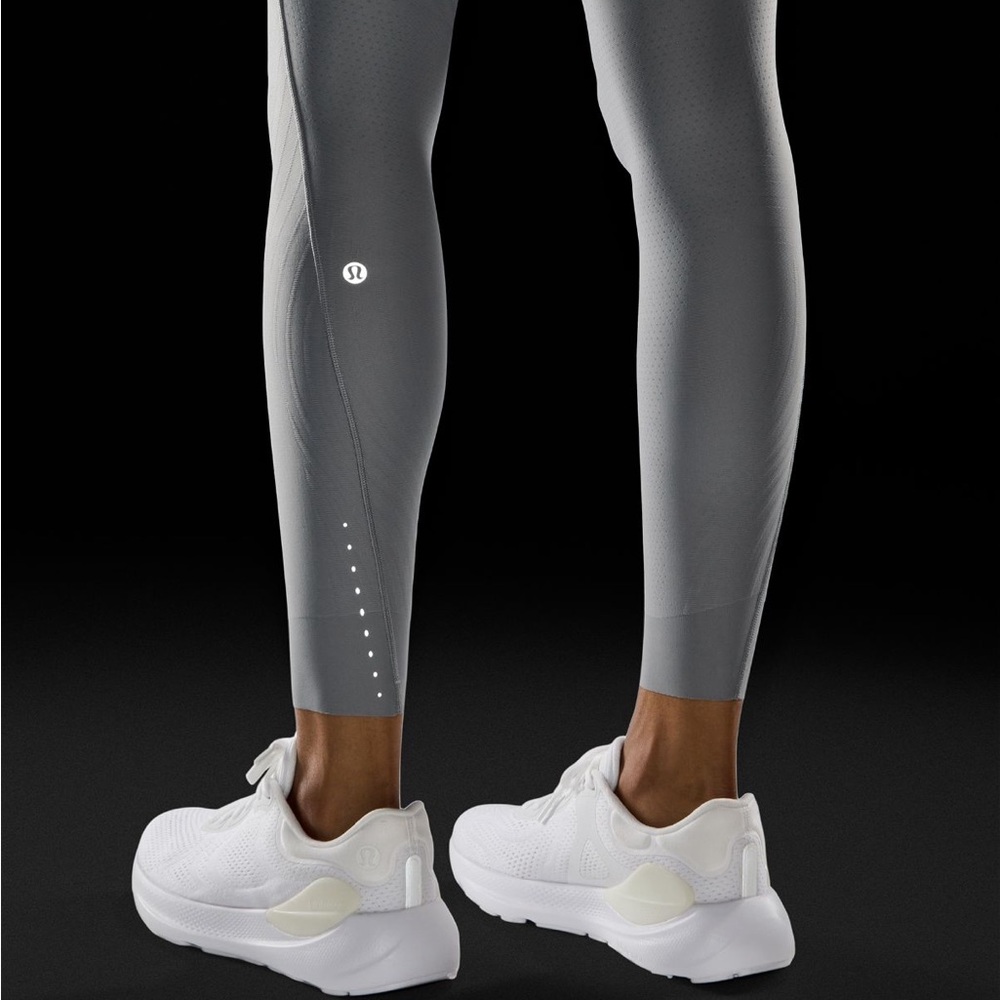 Lululemon SenseKnit High-Rise Running Tight 28"
Rhino Grey NWT
W5CZ2S - Picture 6 of 16